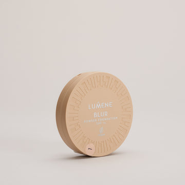 Blur Meikkipuuteri SK15