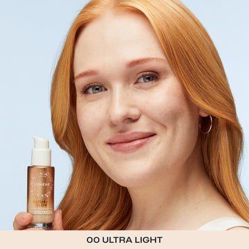 Natural Glow Heleyttävä Meikkivoide SPF20