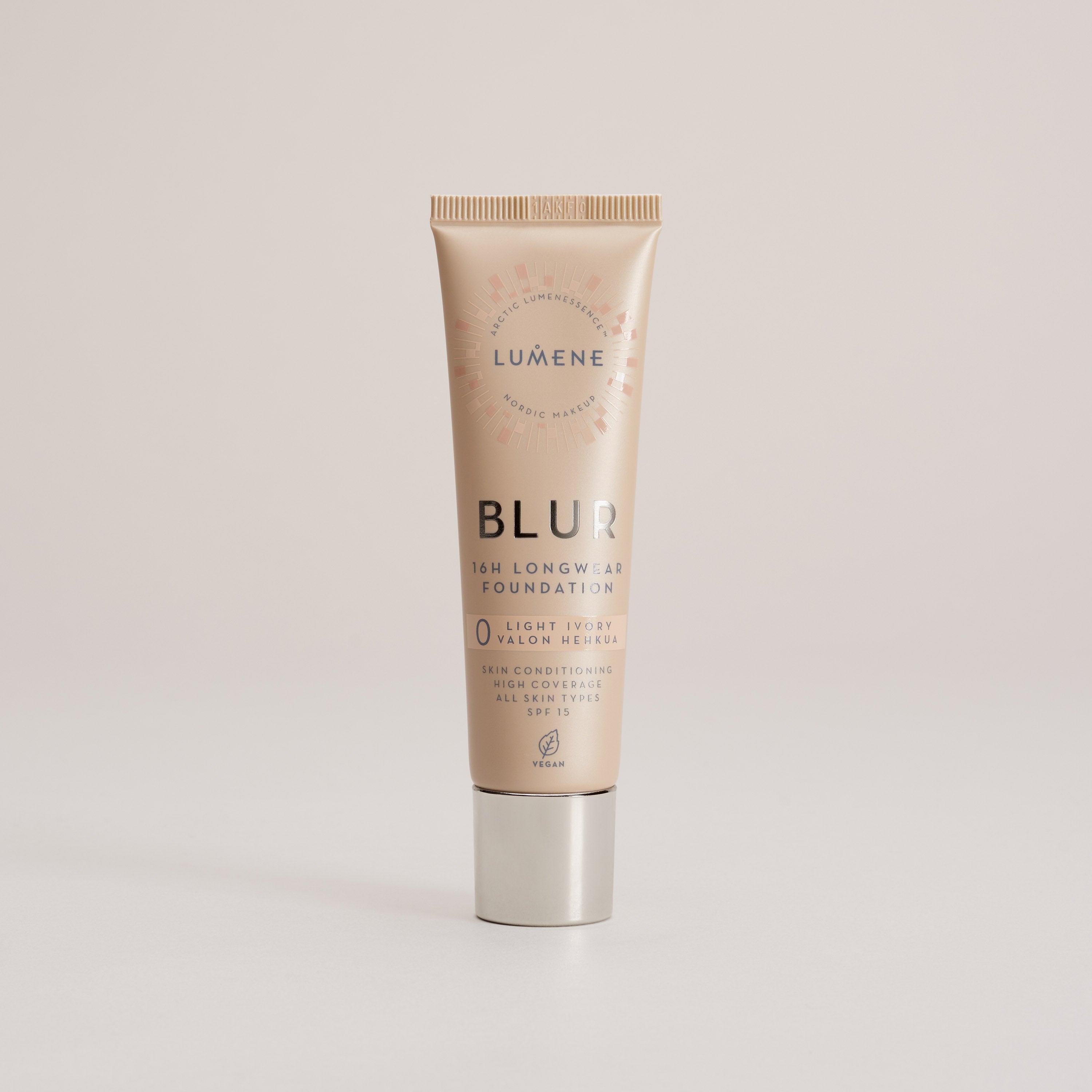 Blur Pitkäkestoinen meikkivoide SK15